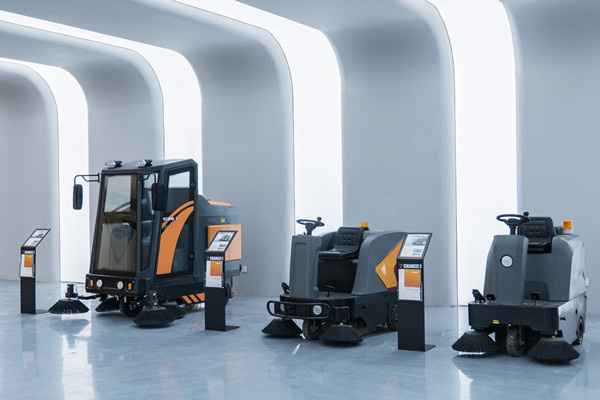 電動(dòng)清掃車可以解決那些清潔難題呢?